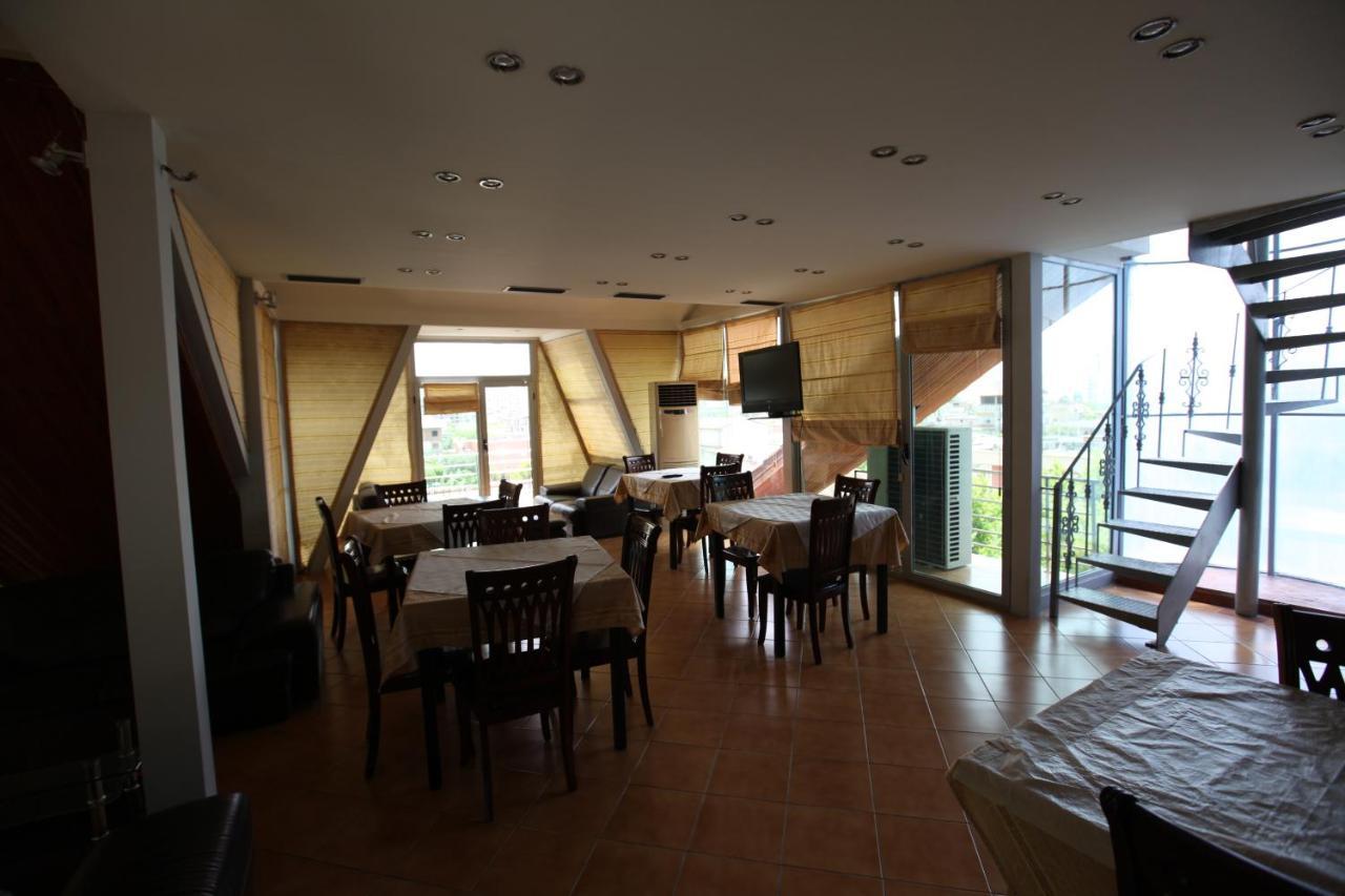 Hc Hotel & Suites Vlore Exterior photo